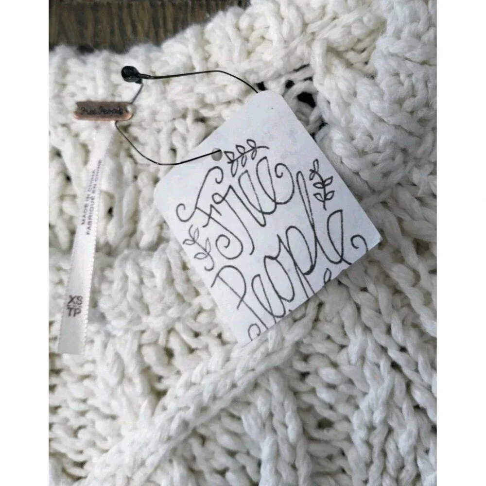 Free People Cable Knit Sweater XS Cream Fishermen Chunky Crew Neck Oversized NWT